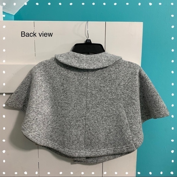 NWOT Max Studio Baby Heathered Gray Cape - Picture 2 of 7